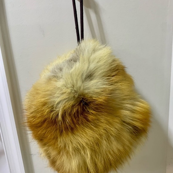 Vintage Red Fox Real Fur puff and hat set main image 11